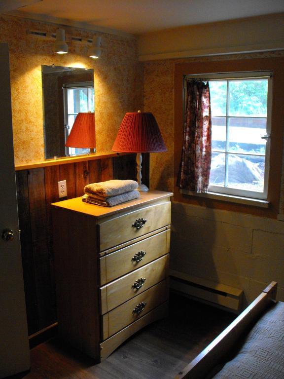 Lake Trail Guesthouse Cumberland Phòng bức ảnh